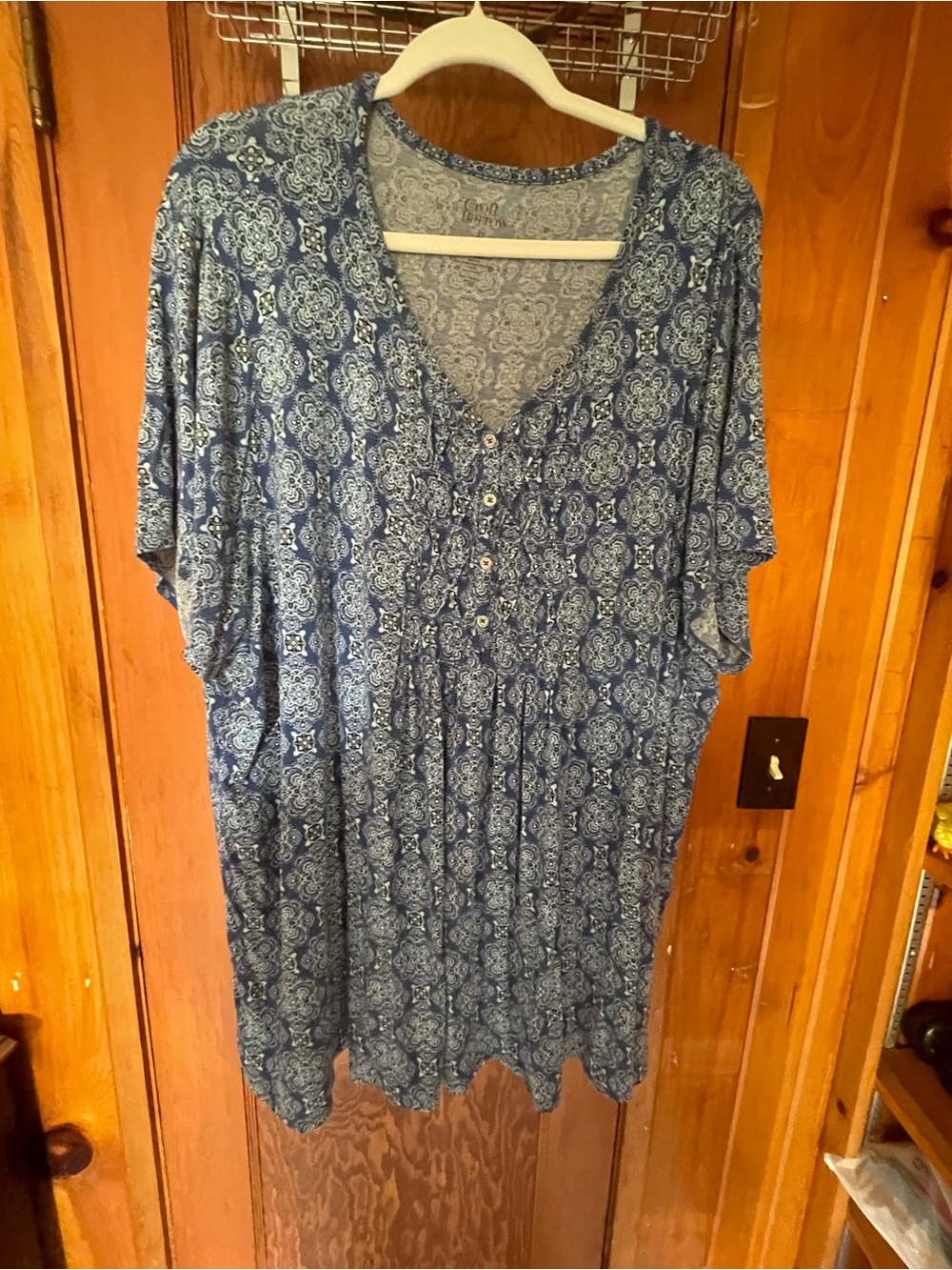 croft & barrow Blue Paisley V-Neck Button Front Blouse